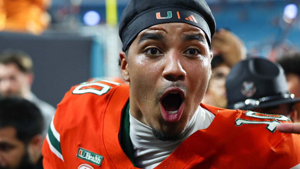 No. 3 Miami downs Florida State 43-35 in double-overtime thriller — CBS Miami, Ponte Vedra Beach Sports news