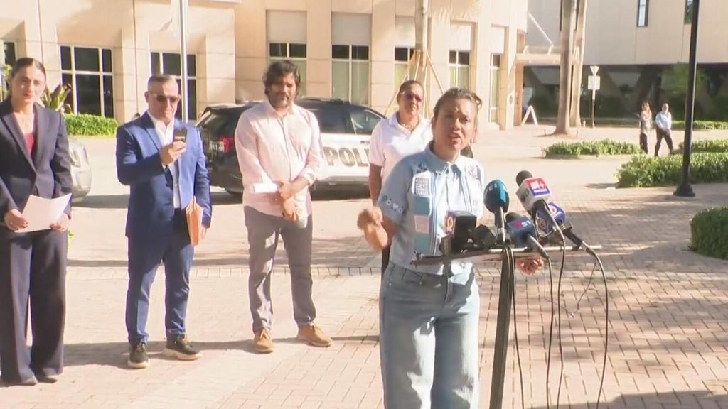 Doral business owners, residents urge city to end ICE agreement as mayor pledges to follow law — CBS Miami, Ponte Vedra Beach Dining news