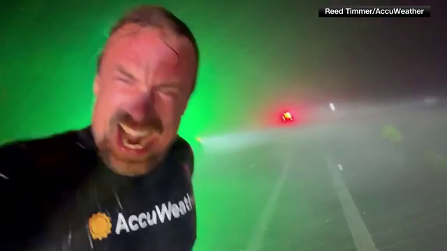 Extreme meteorologist Reed Timmer captures strong winds and rain from Hurricane Isaias — WESH 2 Orlando, Ponte Vedra Beach Community news