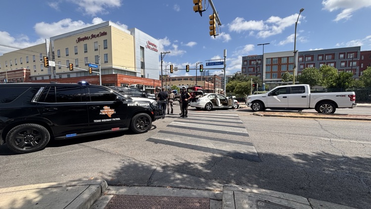 Texas DPS releases video of stolen car chase ending with four-vehicle downtown San Antonio crash — KENS 5 (San Antonio), Ponte Vedra Beach Business news