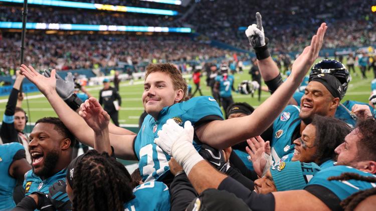 Jaguars win on last second field goal despite fight, 100 penalty yards — First Coast News Sports JAX, Ponte Vedra Beach Sports news
